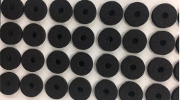 Embalando a pilha próxima e aberta espume padrão do material DIN5510 de EPDM