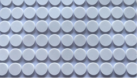 Almofada de borracha inodora ROHS de silicone de um deslizamento de 75 graus a anti testou para o carregador sem fio