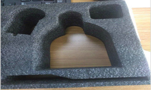 Esponja à prova de choque do absorvente do impacto da espuma do preto de EPDM EPE para empacotar